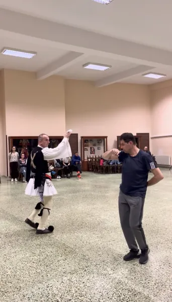 Σεμινάριο από τον χοροδιδάσκαλό μας στο Ίδρυμα Ζήση στο Χαλάνδρι