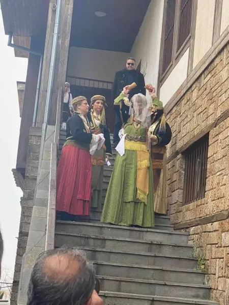Αναπαράσταση Ναουσαίικου γάμου